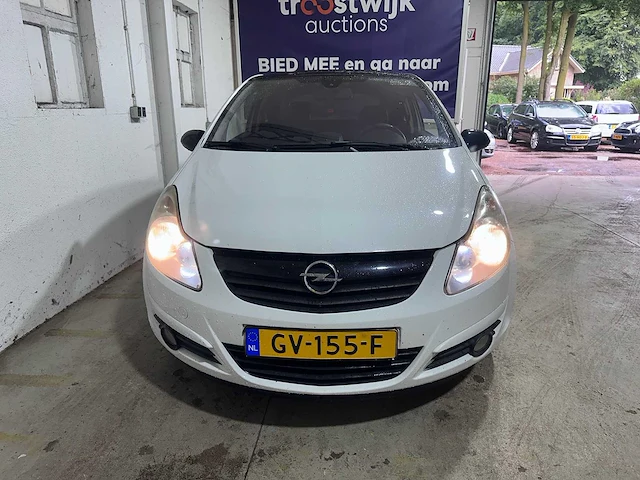 Opel - corsa - 1.4-16v executive - gv-155-f - afbeelding 18 van  19