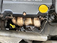 Opel - corsa - personenauto - 2008 - afbeelding 10 van  24