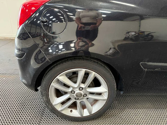 Opel - corsa - personenauto - 2008 - afbeelding 15 van  24