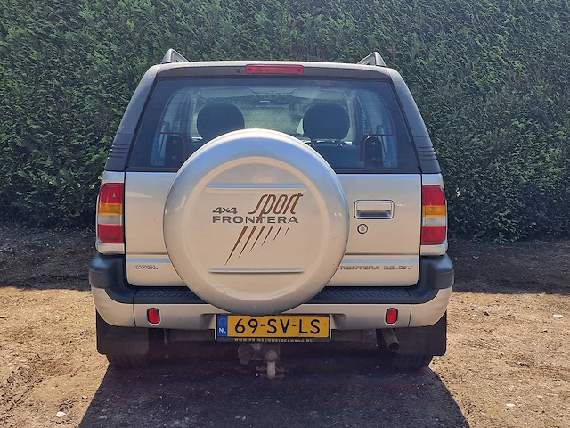 Opel - frontera - 2.2i rs - 69-sv-ls - 1999 - afbeelding 14 van  25