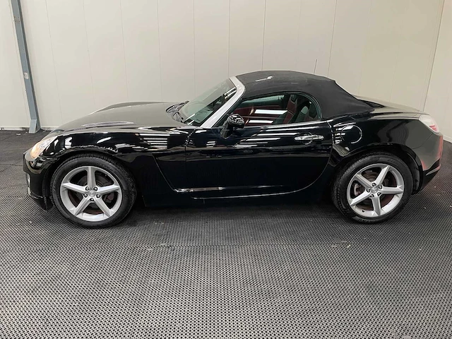 Opel - gt - 2.0 turbo ecotec - personenauto - 2007 - afbeelding 33 van  38