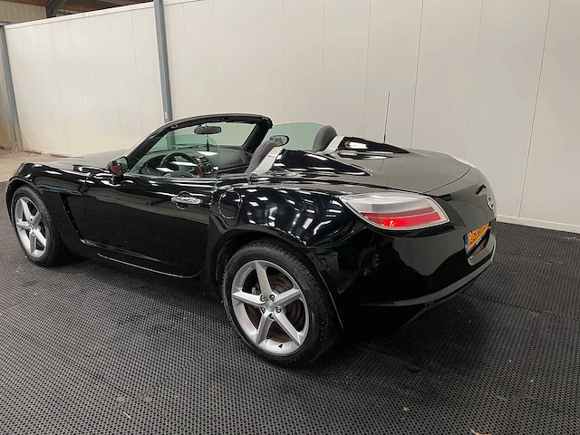Opel - gt - 2.0 turbo ecotec - personenauto - 2007 - afbeelding 34 van  38