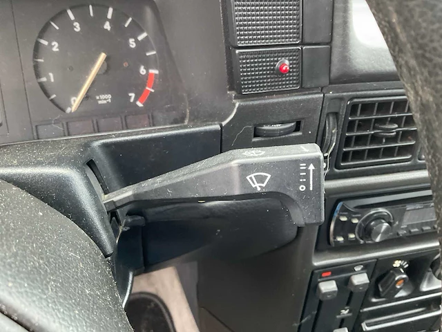 Opel - kadett - 1.6i gl kat. - personenauto - afbeelding 20 van  30