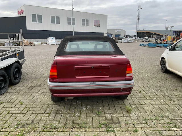 Opel - kadett - 1.6i gl kat. - personenauto - afbeelding 5 van  30