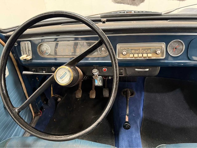 Opel - kadett - oldtimer - 1965 - afbeelding 6 van  30
