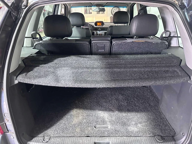 Opel - meriva - 1.7 cdti - car - afbeelding 18 van  21
