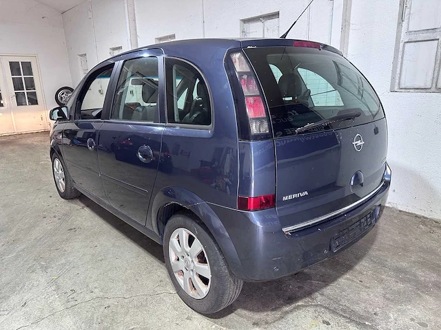 Opel - meriva - 1.7 cdti - car - afbeelding 3 van  21
