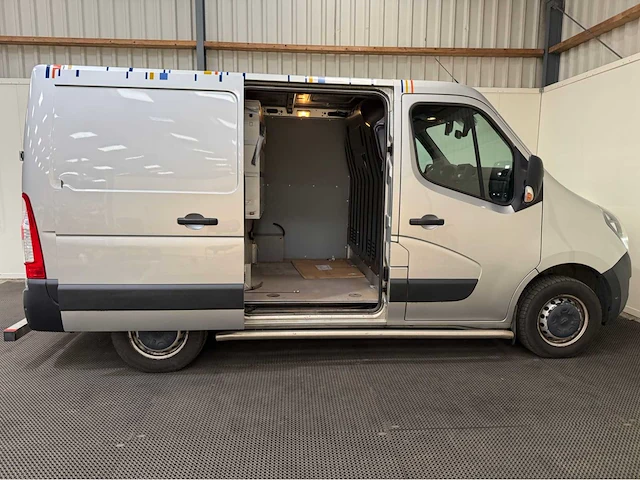 Opel - movano - turbo d - bedrijfswagen - 2021 - afbeelding 33 van  34