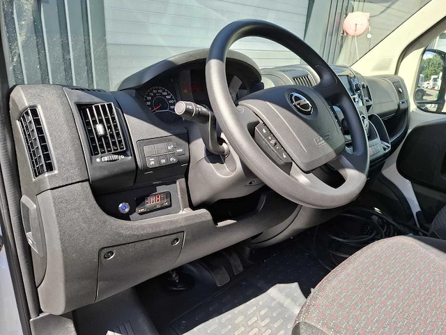 Opel - movano-e - bedrijfswagen - afbeelding 4 van  25