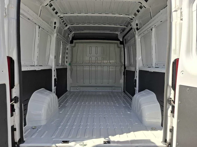 Opel - movano-e - bedrijfswagen - afbeelding 11 van  25