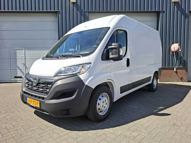 Opel - movano-e - bedrijfswagen - afbeelding 1 van  25