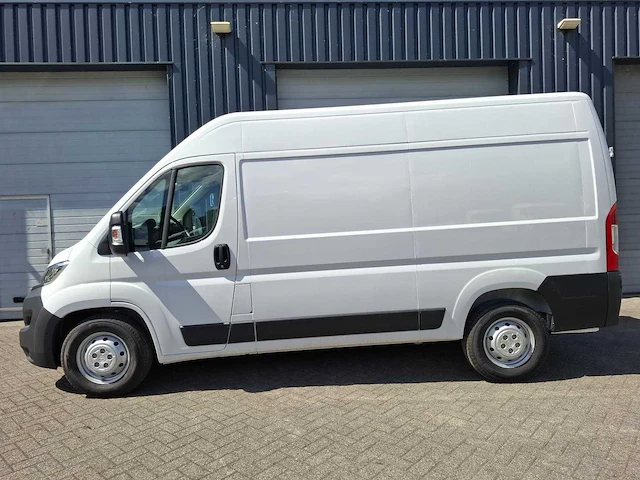 Opel - movano-e - bedrijfswagen - afbeelding 19 van  25
