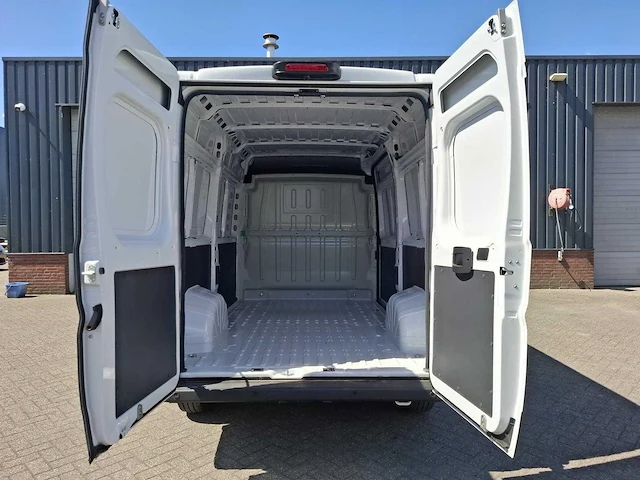 Opel - movano-e - bedrijfswagen - afbeelding 24 van  25
