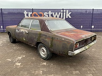 Opel - rekord - 1700 - oldtimer - afbeelding 3 van  8