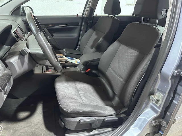 Opel - signum - 2.2-16v elegance automaat- 65-px-vp - afbeelding 8 van  19