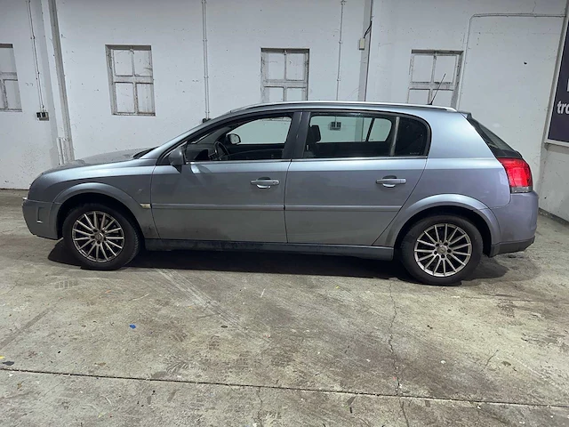 Opel - signum - 2.2-16v elegance automaat- 65-px-vp - afbeelding 12 van  19