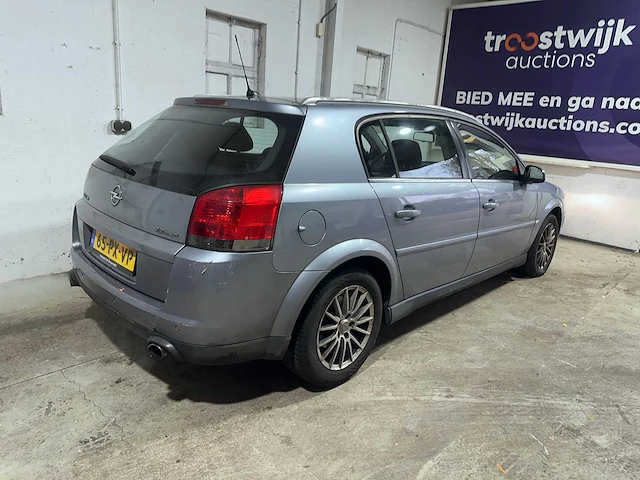 Opel - signum - 2.2-16v elegance automaat- 65-px-vp - afbeelding 15 van  19