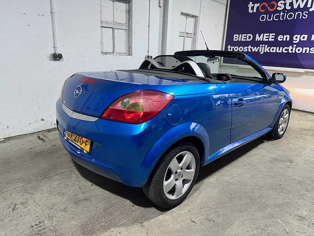 Opel - tigra twintop - 1.4-16v enjoy - gv-270-f - afbeelding 18 van  22