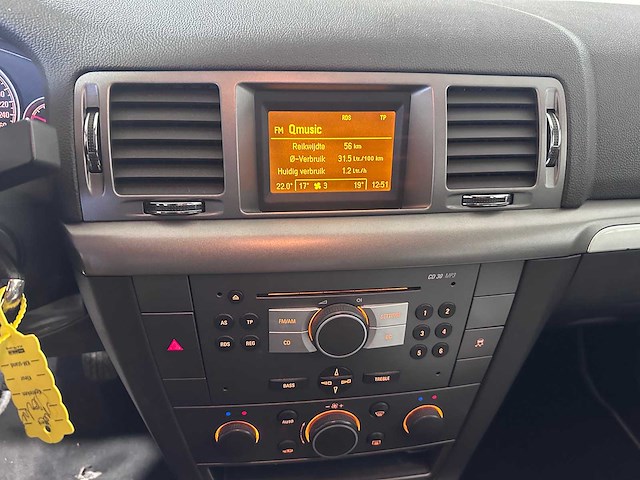 Opel - vectra gts - 1.8-16v business - 75-jlz-7 - afbeelding 6 van  21