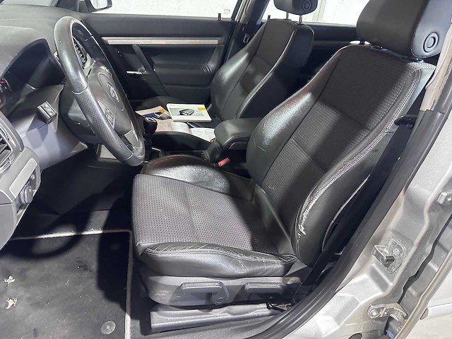 Opel - vectra gts - 1.8-16v business - 75-jlz-7 - afbeelding 7 van  21