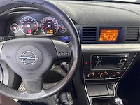 Opel - vectra gts - 2.2-16v elegance - 65-lv-jn - afbeelding 2 van  18