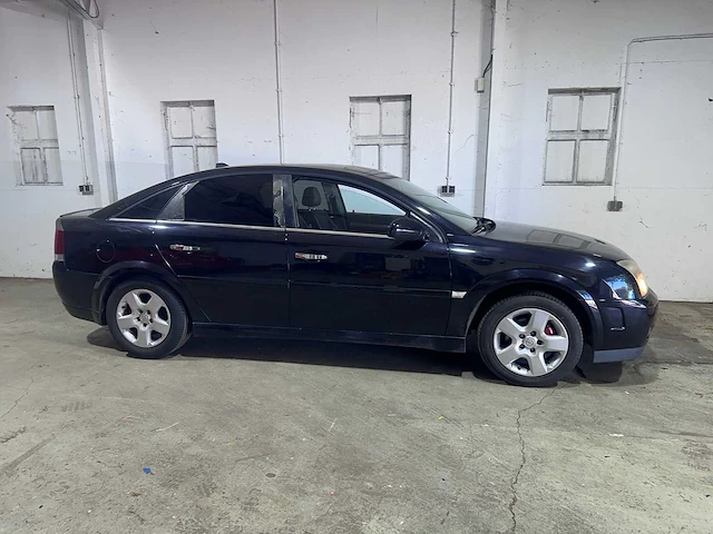 Opel - vectra gts - 2.2-16v elegance - 65-lv-jn - afbeelding 15 van  18