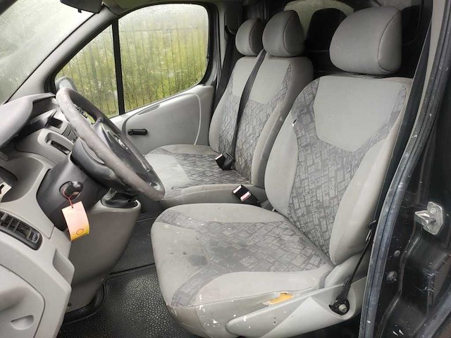 Opel - vivaro - 1.9 cdti l1h1 dc - 39-bs-gv - afbeelding 5 van  13