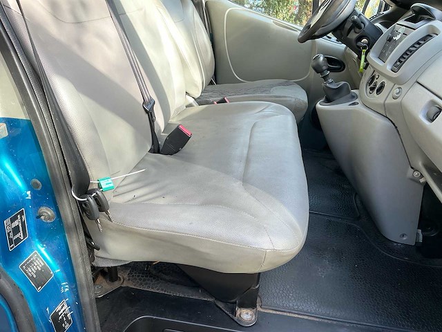 Opel - vivaro - 1.9 cdti l1h1dc cos. - bedrijfswagen - afbeelding 32 van  40