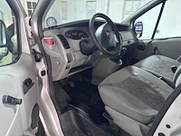 Opel - vivaro - 1.9 cdti l2h1 - 84-bs-vf - afbeelding 15 van  17