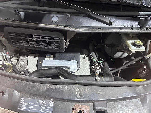 Opel - vivaro - 1.9 di l2h1 - 34-bh-sr - afbeelding 10 van  18