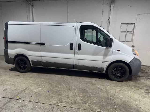 Opel - vivaro - 1.9 di l2h1 - 34-bh-sr - afbeelding 15 van  18