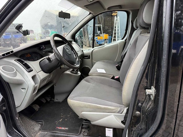 Opel - vivaro - 2.0 cdti l2h1 dc - bedrijfswagen - afbeelding 2 van  30