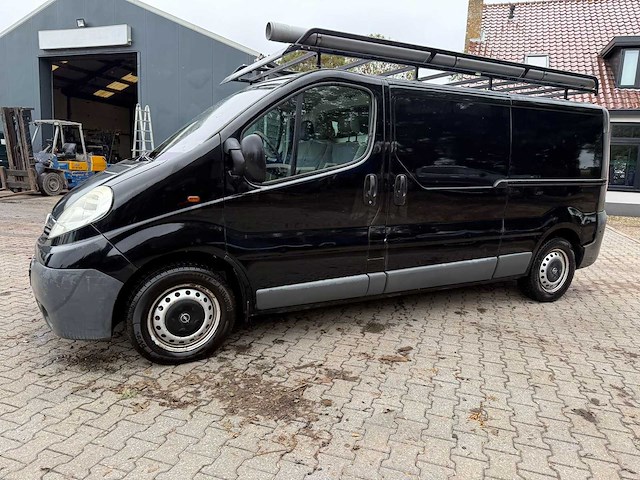 Opel - vivaro - 2.0 cdti l2h1 dc - bedrijfswagen - afbeelding 28 van  30