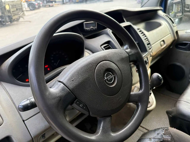Opel - vivaro - 2.0 cdti l2h1 dc eco - bedrijfswagen - afbeelding 10 van  31