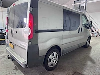 Opel - vivaro - 2.5 cdti l1h1 - 16-vjt-3 - afbeelding 12 van  16