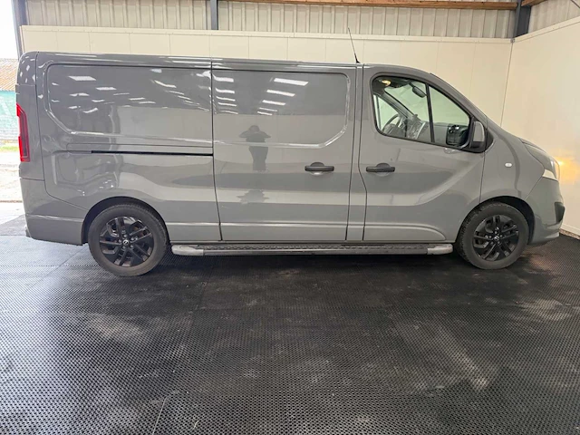 Opel - vivaro - bedrijfswagen - 2019 - afbeelding 3 van  39