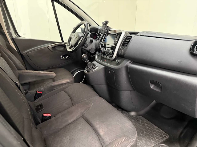 Opel - vivaro - bedrijfswagen - 2019 - afbeelding 13 van  39