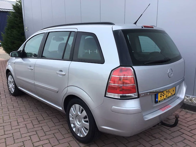 Opel - zafira - 1.6 essentia - personenauto - afbeelding 7 van  13