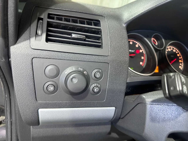 Opel - zafira - 1.6 selection - 38-kzl-8 - afbeelding 16 van  16