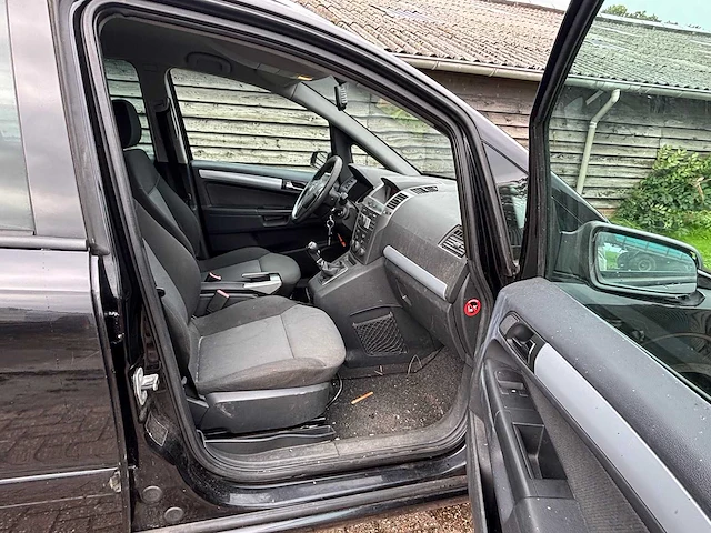 Opel - zafira - 1.6 temptation - car - 2007 - afbeelding 26 van  28