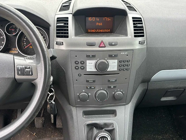 Opel - zafira - 1.6 temptation - car - 2007 - afbeelding 9 van  28
