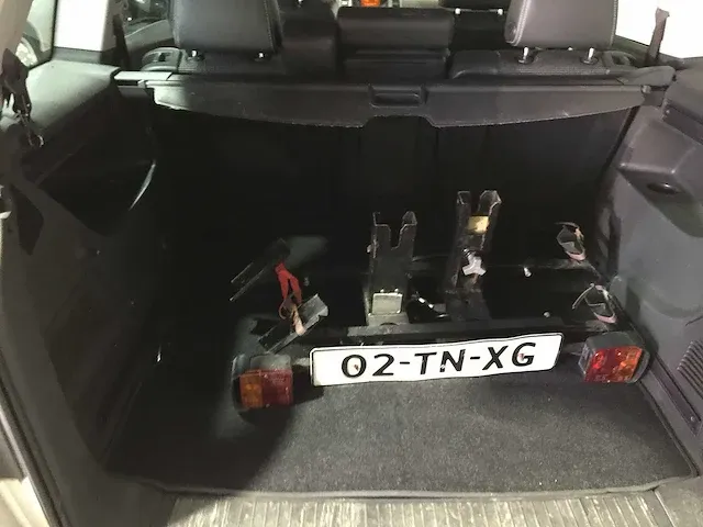 Opel - zafira - 1.8 cosmo 7p- 02-tn-xg - afbeelding 3 van  19