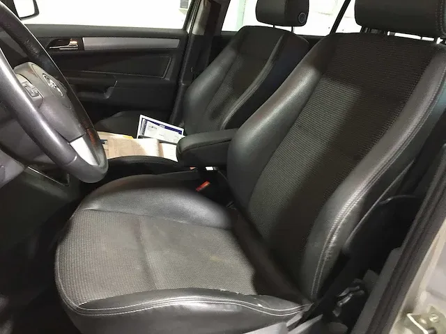 Opel - zafira - 1.8 cosmo 7p- 02-tn-xg - afbeelding 11 van  19
