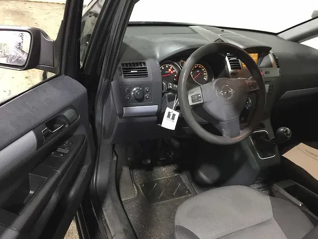 Opel - zafira - 1.8 enjoy - 78-sh-pl - afbeelding 9 van  14