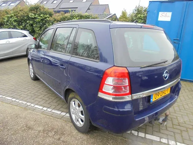 Opel - zafira - 1.8 essentia - 09-zfl-1 - afbeelding 6 van  11