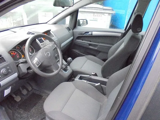 Opel - zafira - 1.8 essentia - 09-zfl-1 - afbeelding 7 van  11