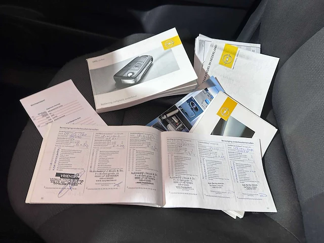 Opel - zafira - 1.8 temptation - 38-xj-zv - afbeelding 10 van  20