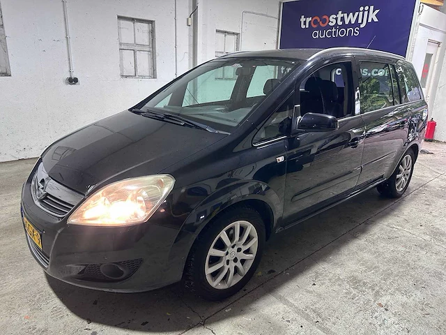 Opel - zafira - 1.8 temptation - 45-ggx-9 - afbeelding 1 van  20