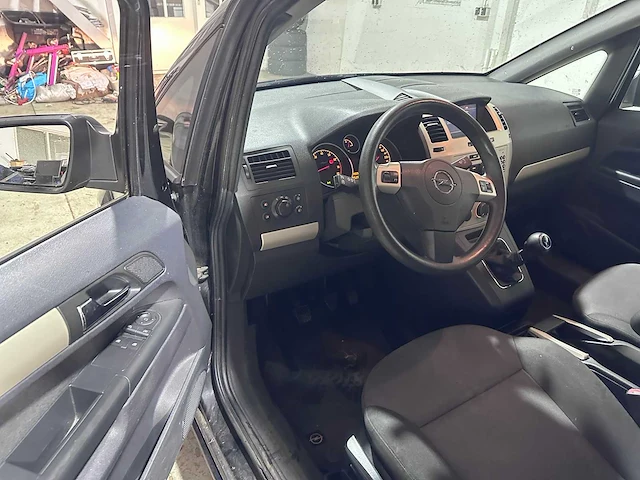 Opel - zafira - 1.8 temptation - 45-ggx-9 - afbeelding 19 van  20