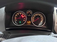 Opel - zafira - 1.8 temptation - 87-gvs-8 - afbeelding 10 van  18